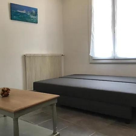 : Agreable Maison Au Calme Pour 8 Personnes. Holiday home *